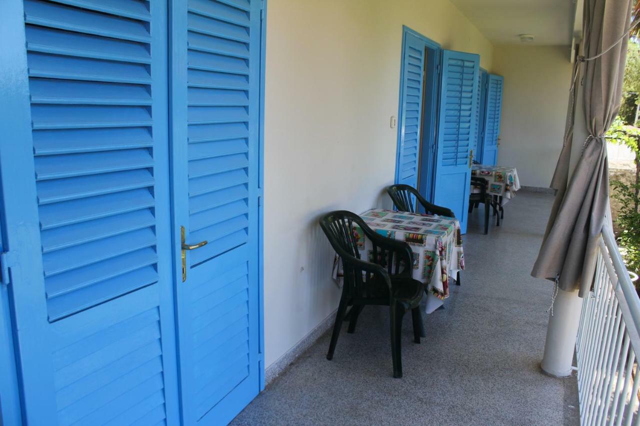Apartman Morovic Sveti Filip i Jakov Exterior foto