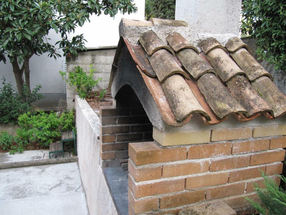 Apartman Morovic Sveti Filip i Jakov Exterior foto