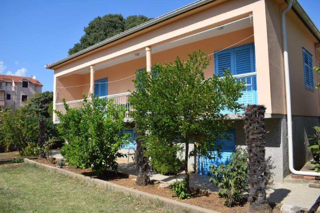Apartman Morovic Sveti Filip i Jakov Exterior foto